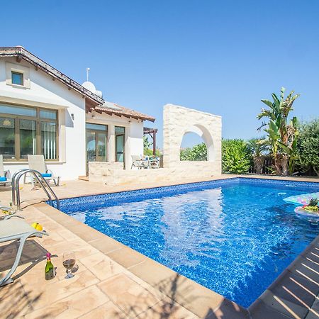 Rada'S Vacation Home Agia Napa Exterior foto